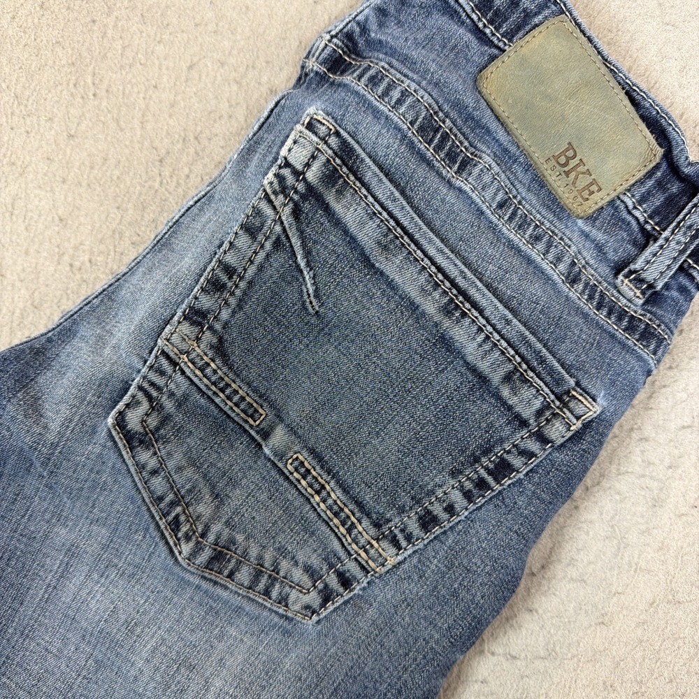 BKE Jake Straight Leg Blue Jeans Mens 31x32 Distressed Denim